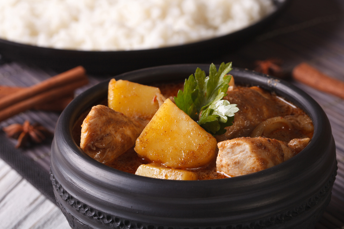 massaman curry with chicken macro in a bowl